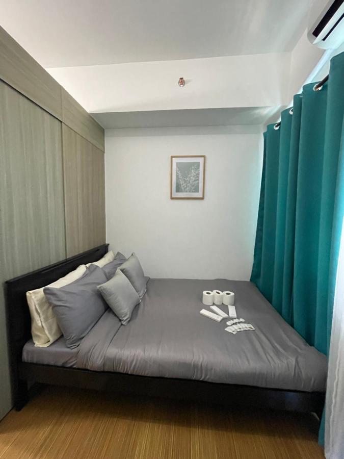 Taguig 1 Bedroom With Balcony Netflix Near Bgc Mc Kinley Manila Exterior foto